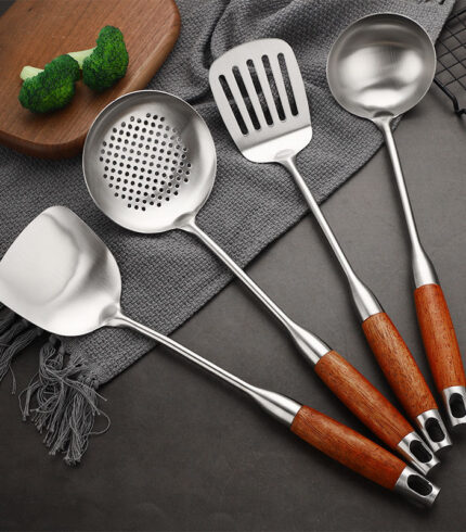 1Pc-Kitchen-Cooking-Tools-Stainless-Steel-Spatula-Soup-Spoon-Large-Colander-Scooped-Shovel-Utensils-Cooking-Pots-1.jpg